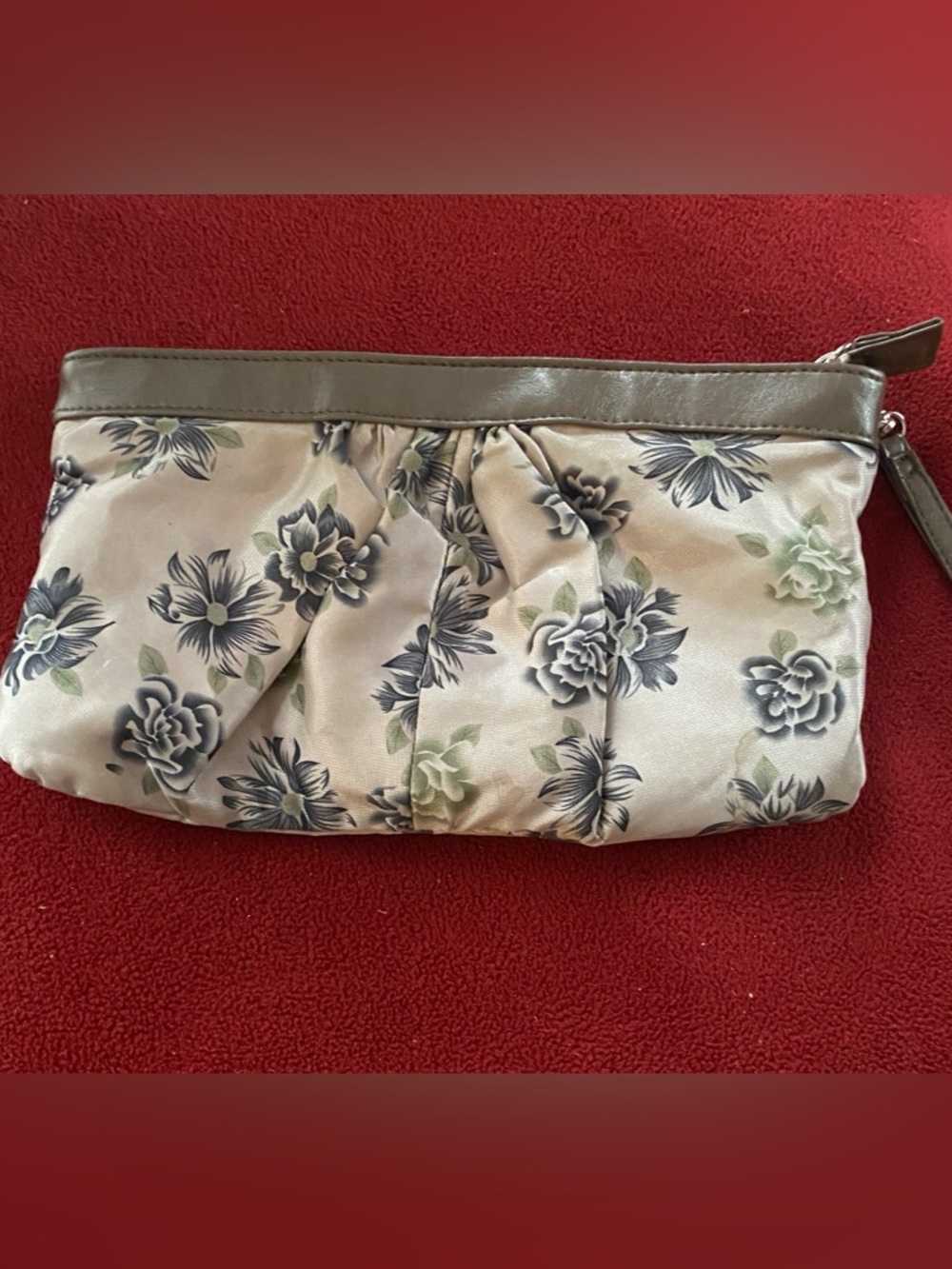 RW&CO. Beige Floral Satin Wristlet with Gray Trim